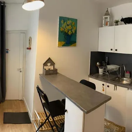 Ravissant Studio Cosy Et Paisible - Bail Mobilite - 10mb 公寓